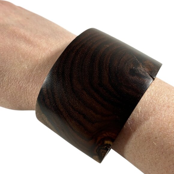Wide Wood Bangle Bracelet Dark Grain Rustic Boho Statement Chunky Natural - Picture 2 of 9